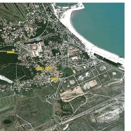 Pres Des Commerces Et Des Plages. Holiday home Le Verdon-sur-Mer